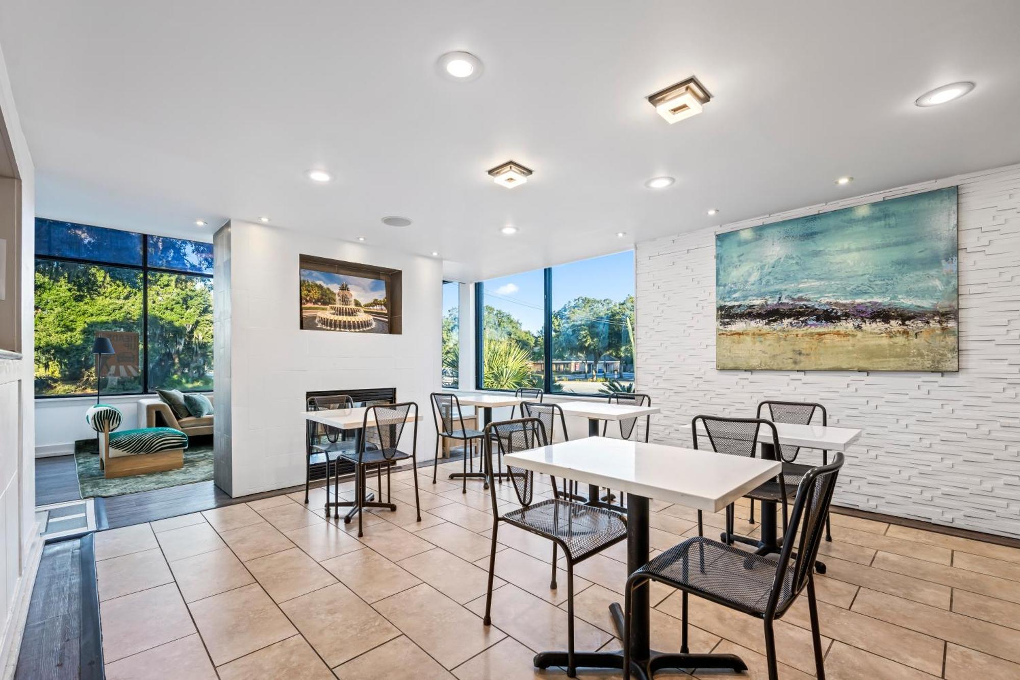 Charleston Creekside Inn Екстер'єр фото