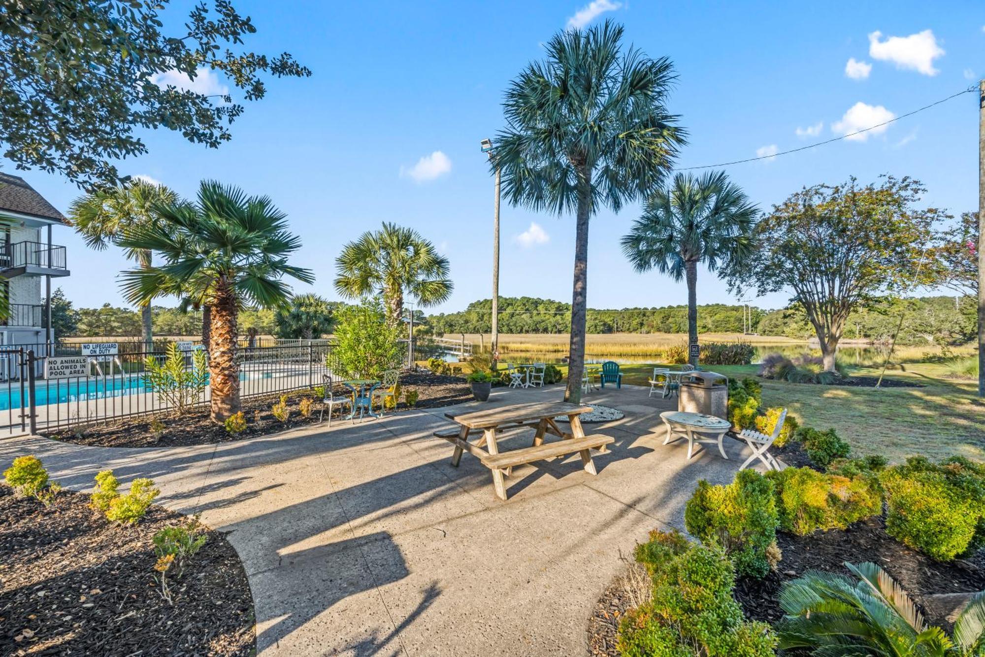Charleston Creekside Inn Екстер'єр фото
