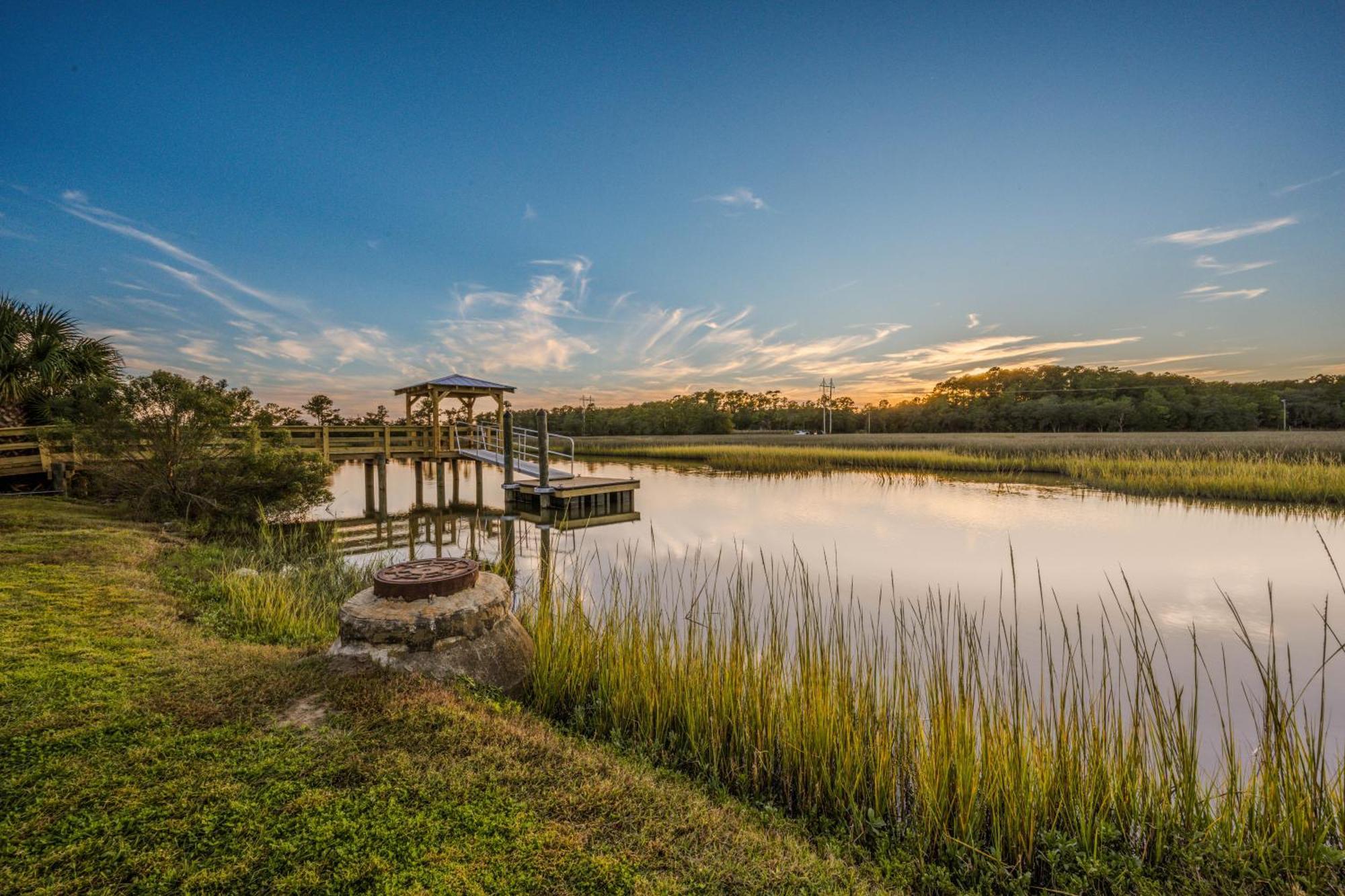 Charleston Creekside Inn Екстер'єр фото